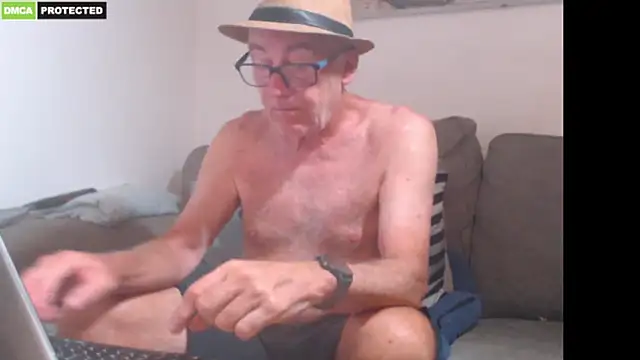 bluedae1's Webcam Show
