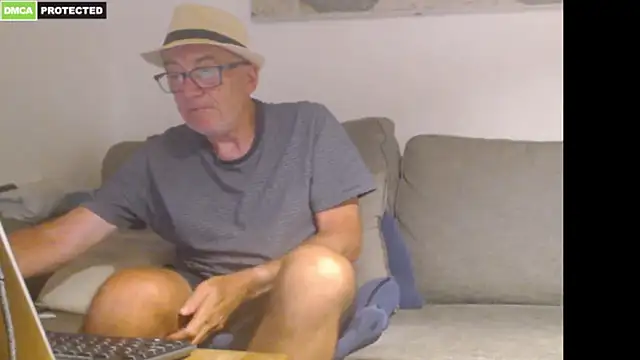 bluedae1's Webcam Show
