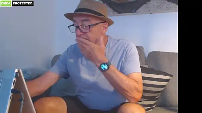 bluedae1 Webcam Show