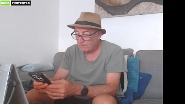 bluedae1 Show Webcam