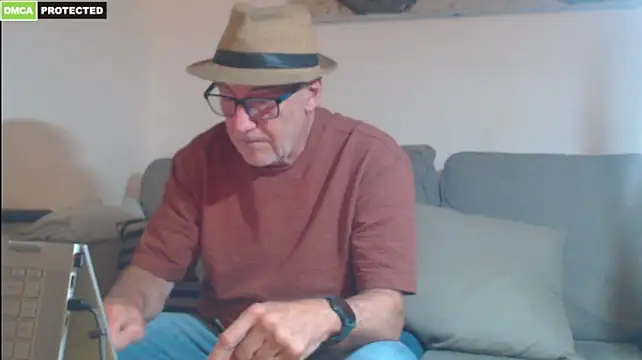 bluedae1 webcam show
