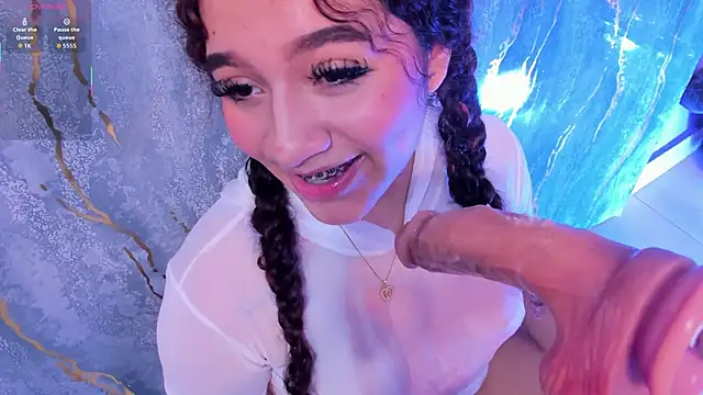 Pokazy przed kamerką – mia_cataleiya