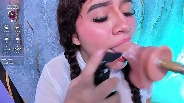 mia_cataleiya Show in webcam