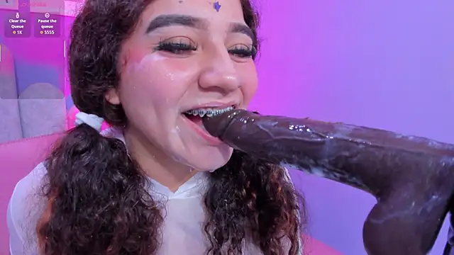 mia_cataleiya – Kamerová šou