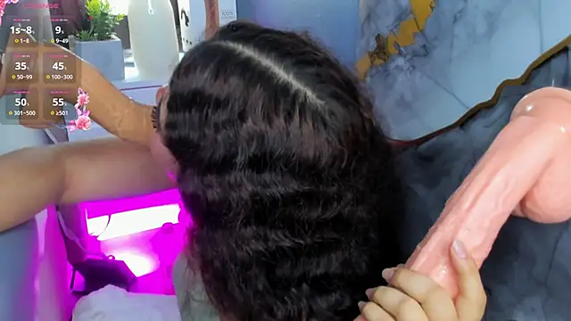 mia_cataleiya webcam show