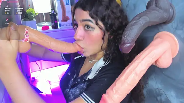 mia_cataleiya's Webcam Show