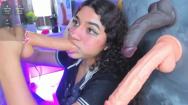 mia_cataleiya's Webcam Show