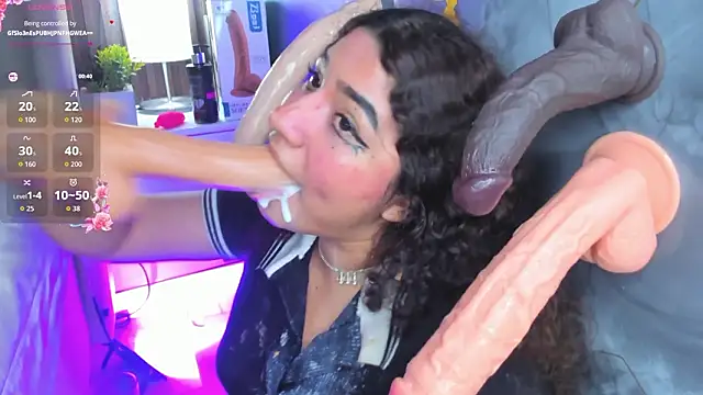 Show modela mia_cataleiya na web-kameri