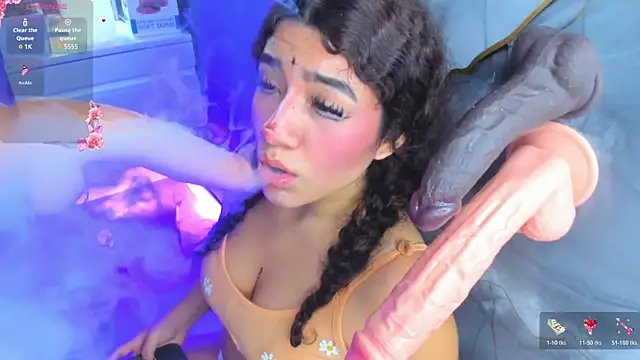 mia_cataleiya's Webcam Show