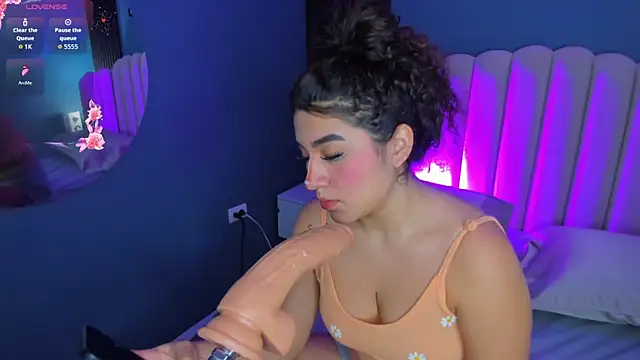 عرض كام little_valentinaa