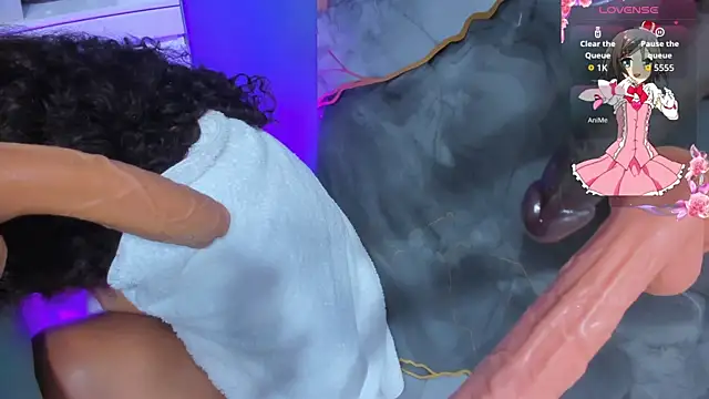 little_valentinaa's Live XXX Chat