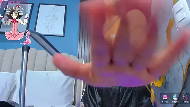 Show de little_valentinaa na webcam