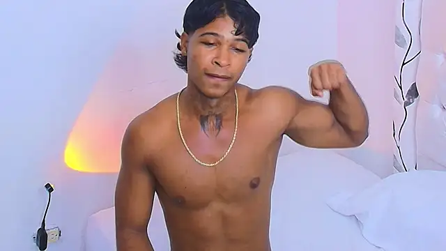 Онлайн чат XXX cassian_gold