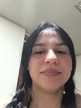Chat +18 de Daniela-rosee ao vivo