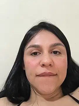 Daniela-rosee live-chat rom