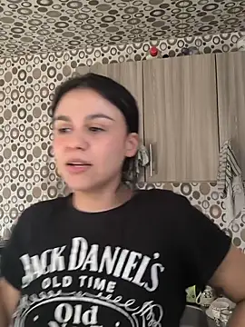 Daniela-rosee Adlı Modelin Canlı XXX Sohbeti