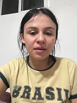 Daniela-rosee – Naživo XXX chat