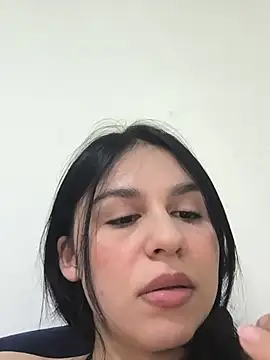 Daniela-rosee's Live XXX Chat