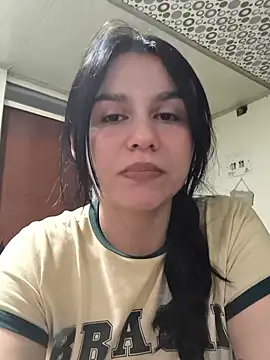 Daniela-rosee Chat XXX in diretta