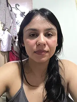 Daniela-rosee লাইভ XXX চ্যাট