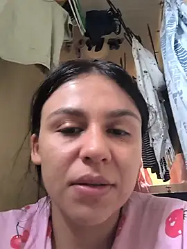 Daniela-rosee Obrolan Langsung XXX