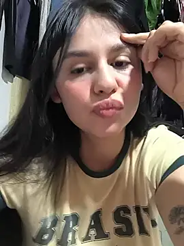 Daniela-rosee Chat XXX in diretta