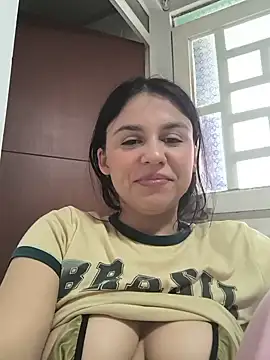 Daniela-rosee XXX чат на живо