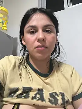 Chat XXX en directo de Daniela-rosee