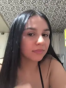 Daniela-rosee's Live XXX Chat