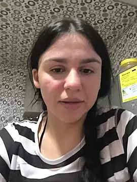 Daniela-rosee: απευθείας συνομιλία ΧΧΧ