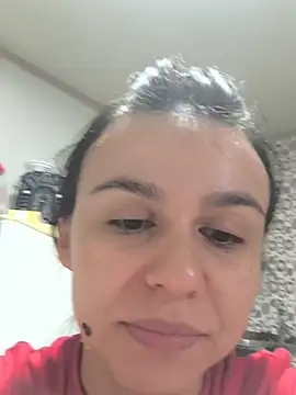 Chatroom XXX en direct de Daniela-rosee