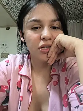 Chat XXX en directo de Daniela-rosee