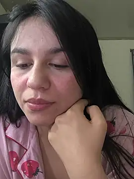 Chat XXX en directo de Daniela-rosee