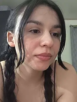 Daniela-rosee Chat XXX live
