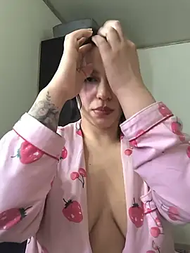 دردشة Daniela-rosee الجنسية المباشرة
