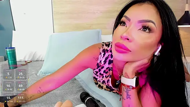 veronikali Adlı Modelin Canlı XXX Sohbeti