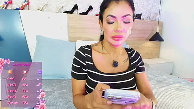 Chat +18 de veronikali ao vivo