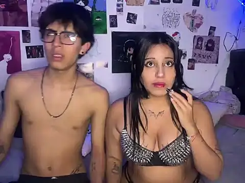 عرض كام Violett_Danteex
