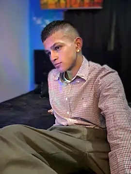 Boyxcock7 Show Webcam