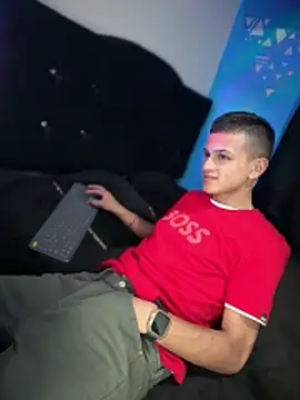 Sala de chat ao vivo de Boyxcock7