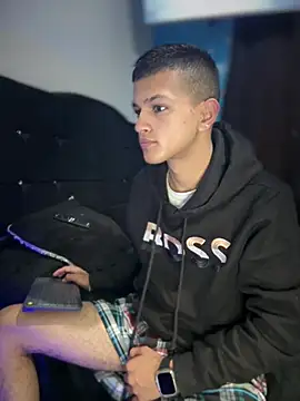 Boyxcock7 Live XXX-chat