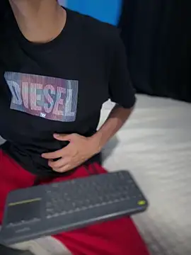 Chatroom XXX en direct de Boyxcock7