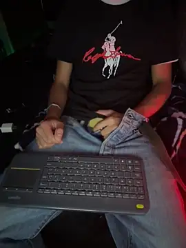 Pokazy przed kamerką – Boyxcock7