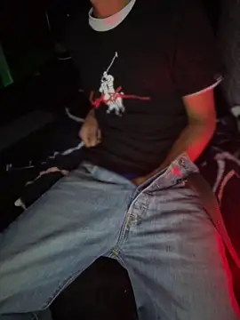 Boyxcock7 网络视讯表演