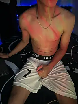 Boyxcock7 Adlı Modelin Web Kamerası Şovu