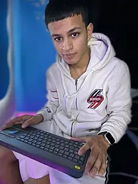Boyxcock7 Show Webcam