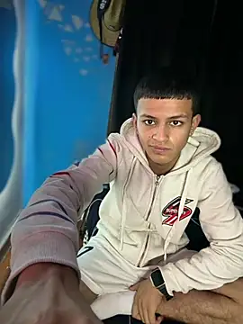 Boyxcock7 webkamerás műsora