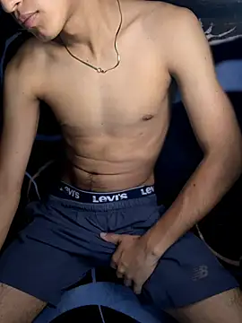 Boyxcock7 Adlı Modelin Web Kamerası Şovu