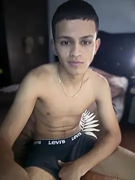 Boyxcock7 Show Webcam