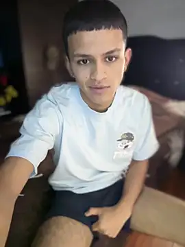 Boyxcock7 Show in webcam